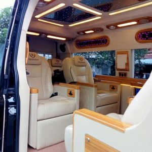 Thuê Xe Limousine Tại Trảng Bàng