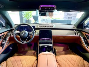 Thuê Xe Mercedes-Benz S450 Đưa Đón Sân Bay Tân Sơn Nhất