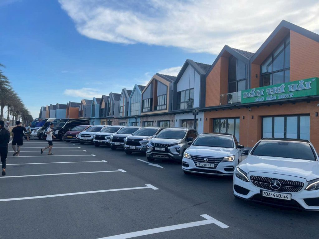 Thuê Xe 7 Chỗ Từ Sân Bay Tân Sơn Nhất Đi Vũng Tàu