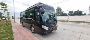 Thuê Xe Limousine 19 Chỗ Tại TPHCM Đi Long An