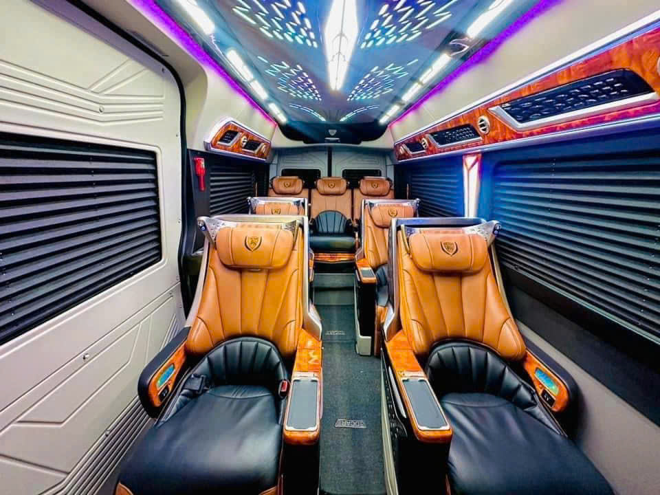 Thuê Xe Limousine 9 Chỗ Từ Bình Dương Đi Cần Thơ