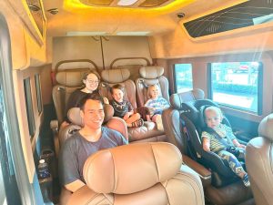 Thuê Xe Limousine 9 Chỗ Từ TPHCM Đi Măng Đen